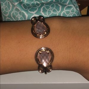 Kendra Scott bracelet